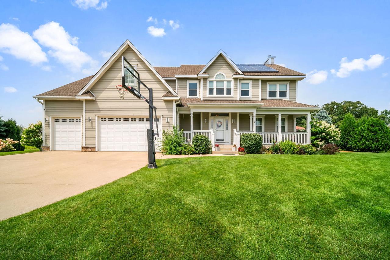 38136 N Helena Ln., Wadsworth, IL 60083