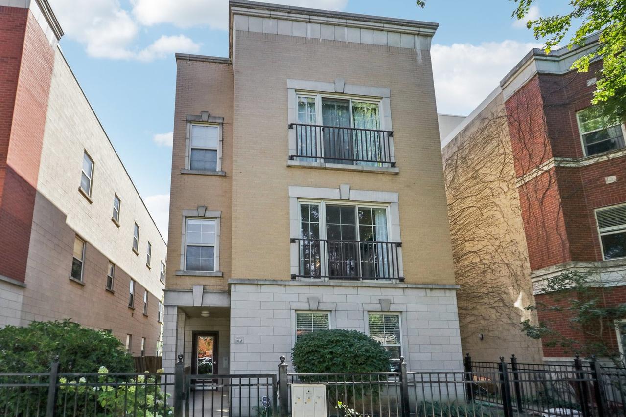 1033 S Lytle St. #201, Chicago, IL 60607