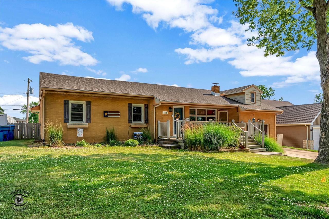 1372 Marla Ter., Bradley, IL 60915