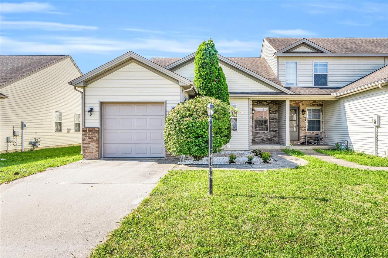 3729 Boulder Ridge Dr., Champaign, IL 61822
