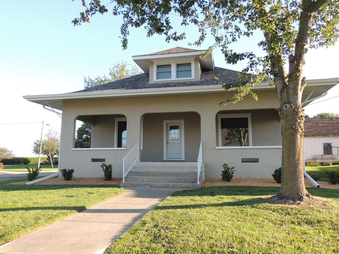194 Church St., German Valley, IL 61039