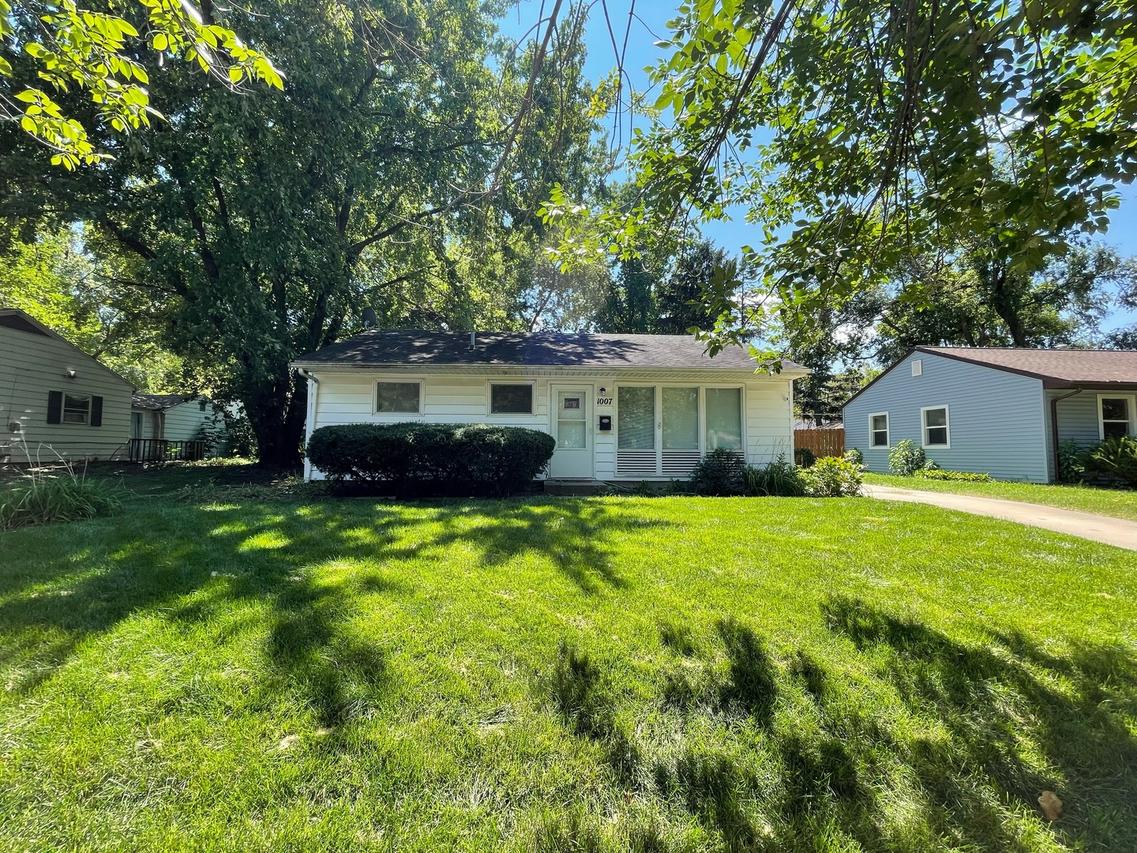 1007 E Michigan Ave., Urbana, IL 61801
