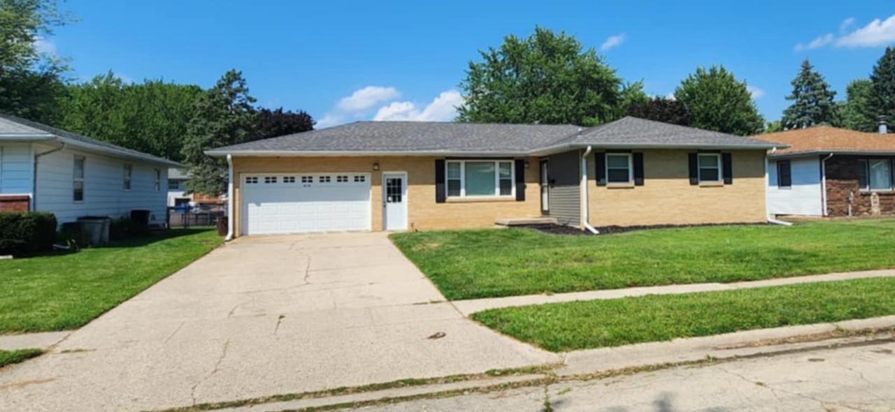 616 W 13th St., Rock Falls, IL 61071