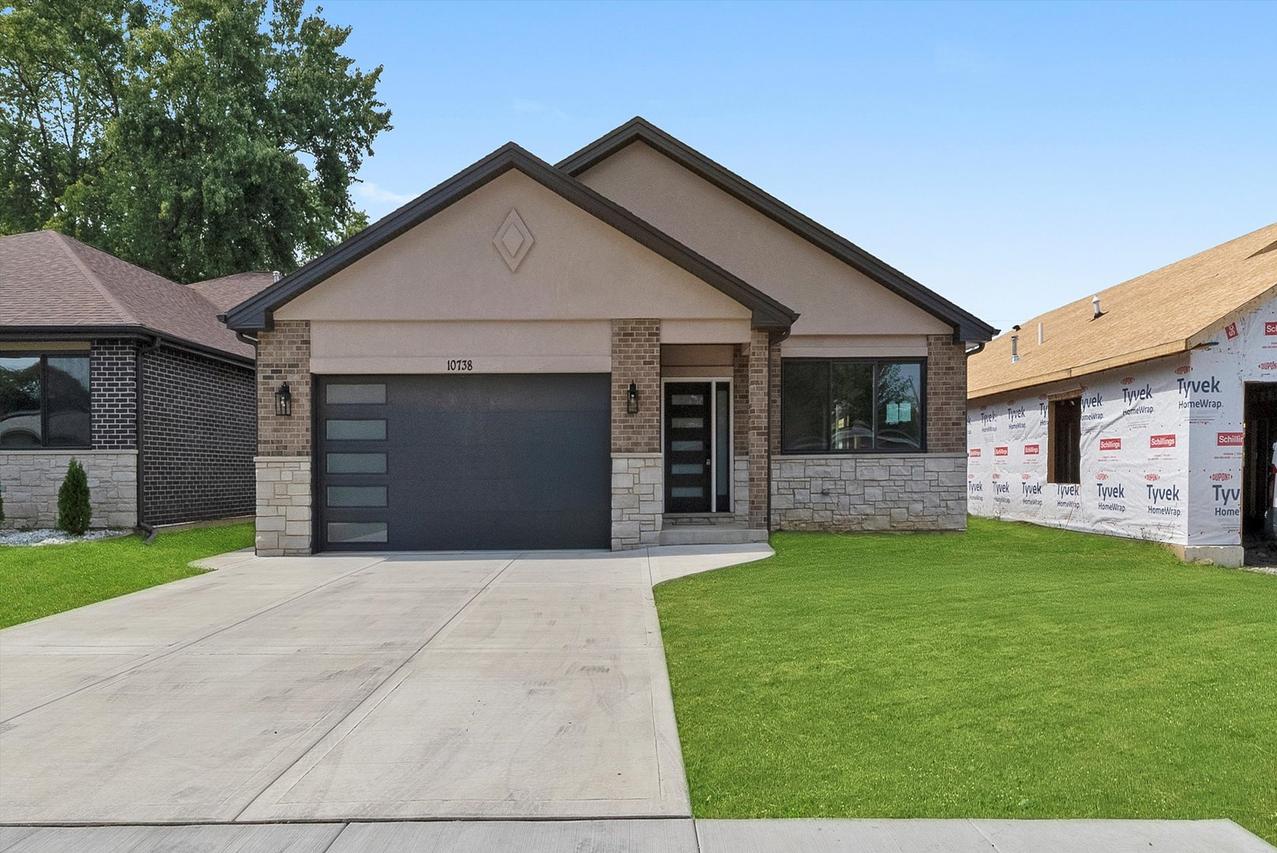 [Address Hidden by Seller], Worth, IL 60482