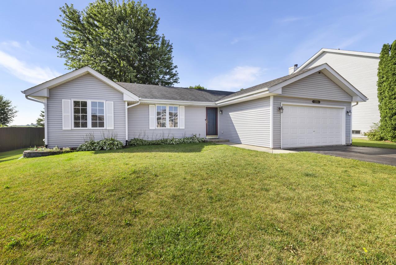 13084 Springhill Dr., Winnebago, IL 61088