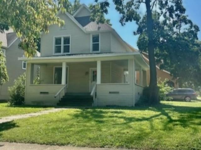 713 W Illinois St., Urbana, IL 61801
