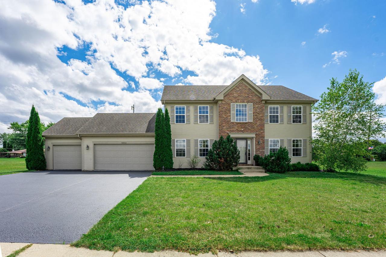 4352 Westwood Ln., Rockford, IL 61101