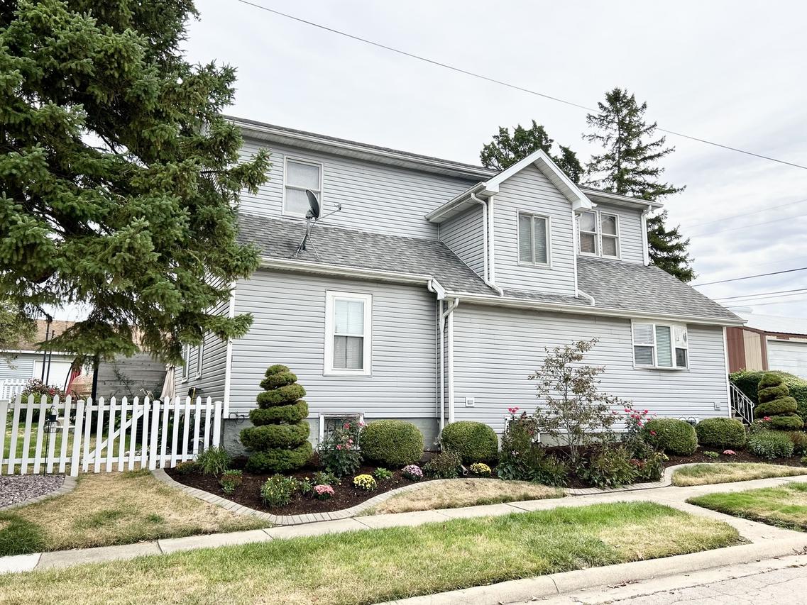 124 N Glen Ave., Oglesby, IL 61348