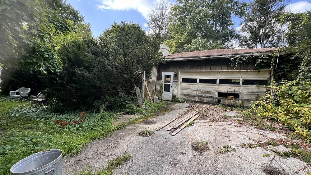 424 Docia St., Hillsdale, IL 61257