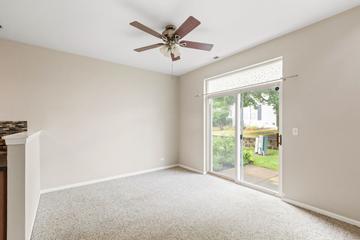 2863 Falling Waters Ln., Lindenhurst, IL 60046