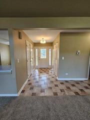 343 Ascot Ln., Streamwood, IL 60107