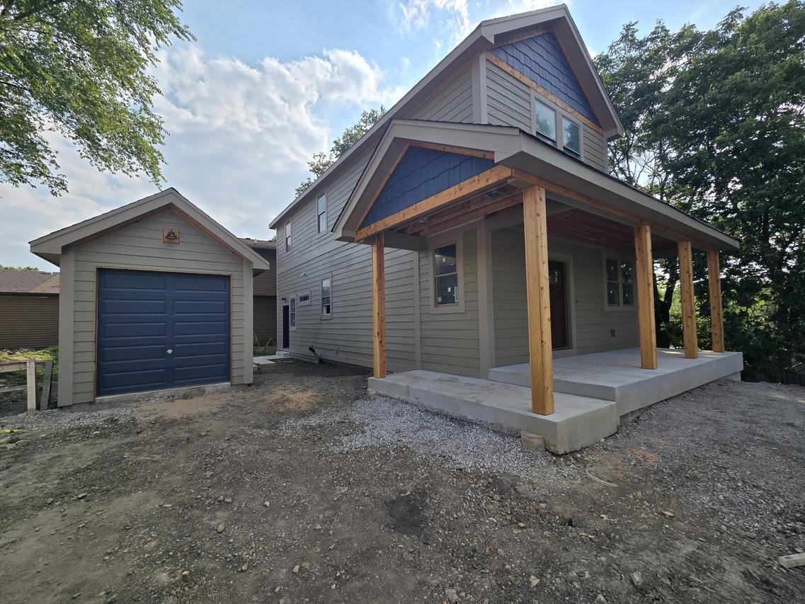 135 W 18th St., Lockport, IL 60441