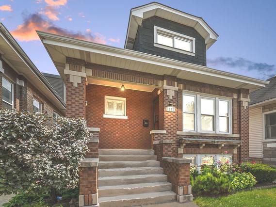 New Homes For Sale This Week That Attend Hiawatha Elementary School: September 6th to September 12th