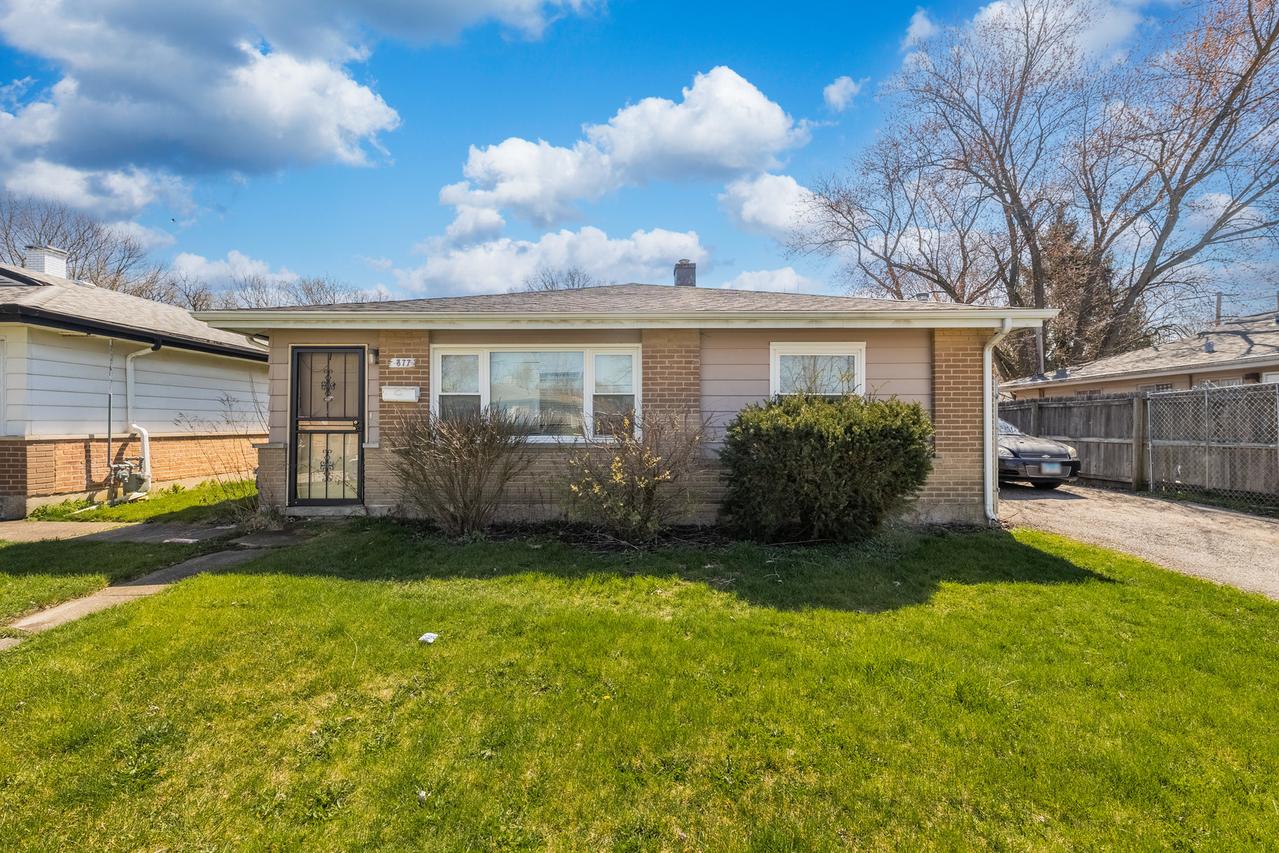 877 163rd St., Calumet City, IL 60409