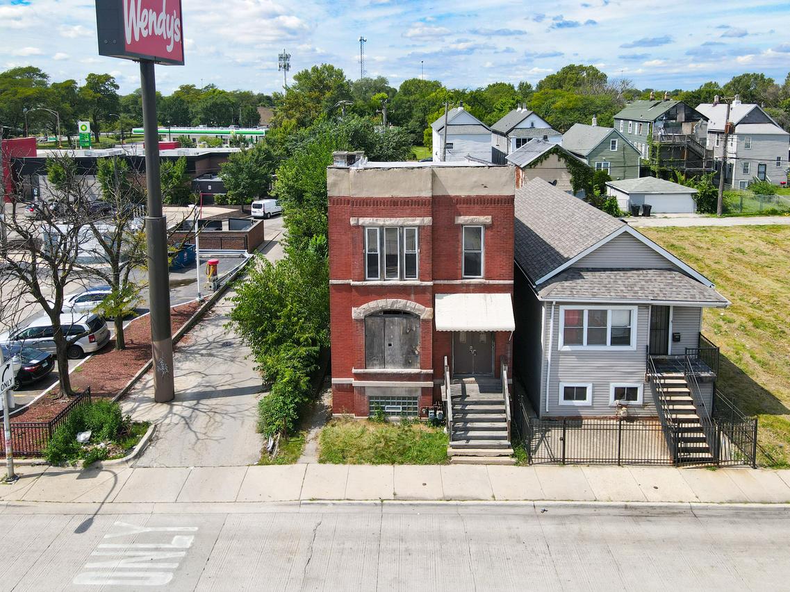 5438 S Wells St., Chicago, IL 60609