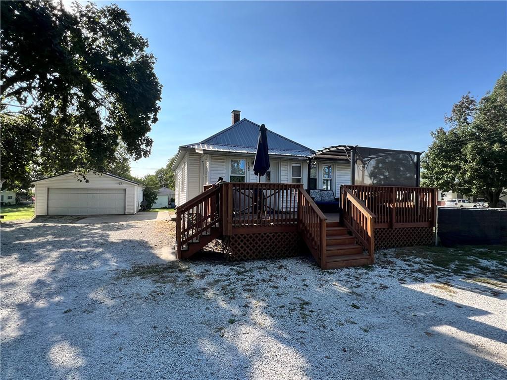 803 S 3rd Ave., Hoopeston, IL 60942