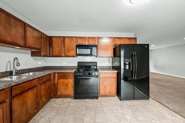 412 Cherry Valley Rd., Vernon Hills, IL 60061