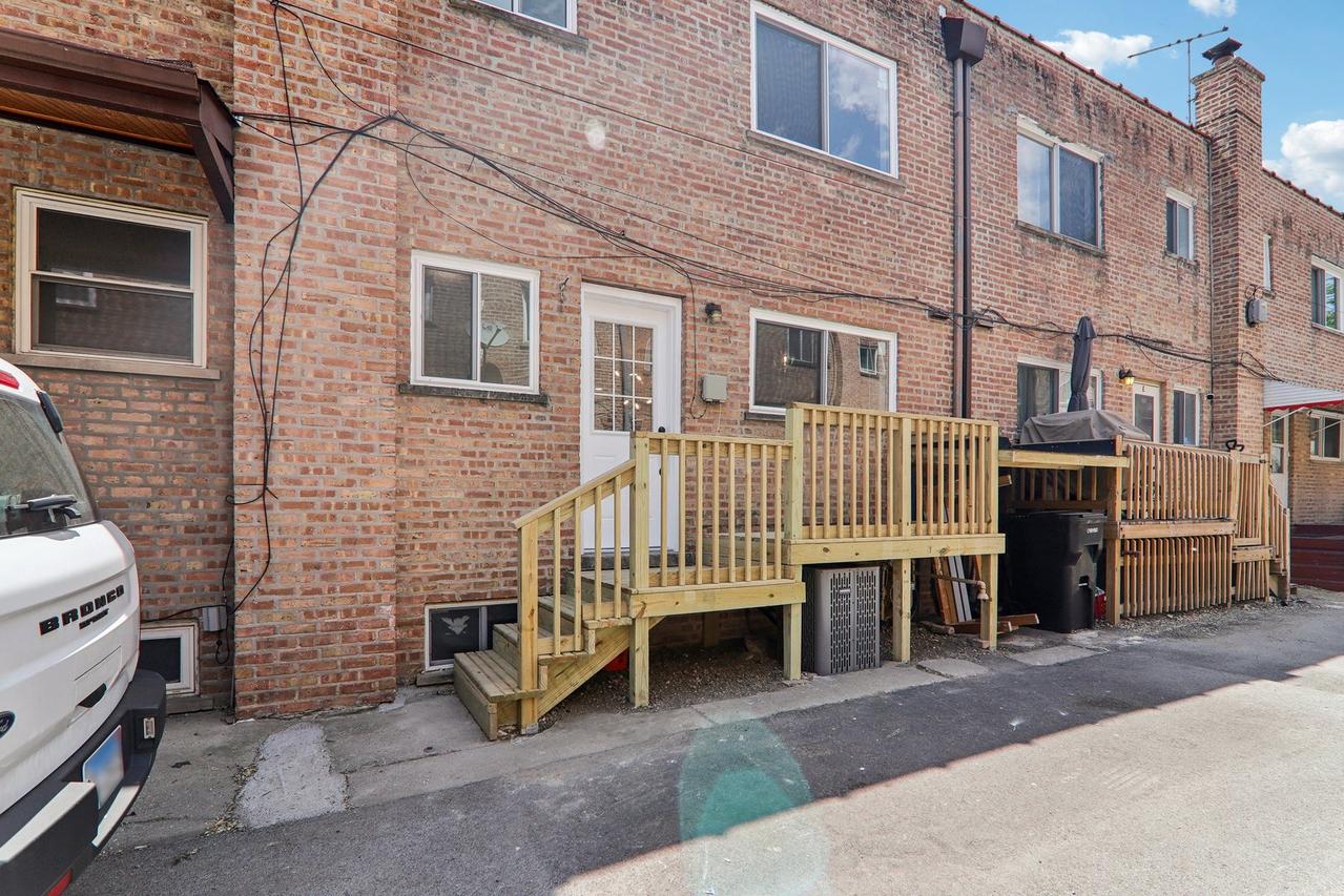 4322 N Kedvale Ave. #D, Chicago, IL 60641