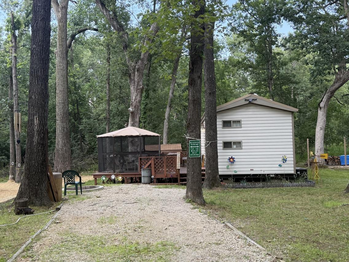 15-185 Woodhaven Lakes, Sublette, IL 61367