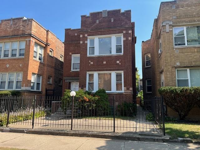 7939 S Champlain Ave., Chicago, IL 60619
