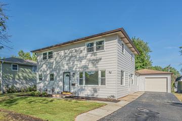 2404 Dove St., Rolling Meadows, IL 60008