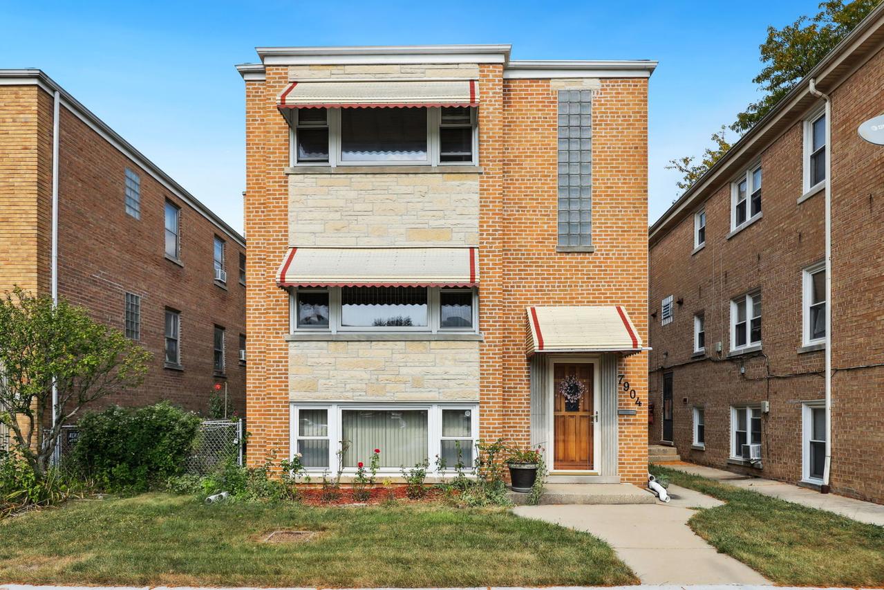 7904 W Belmont Ave., Chicago, IL 60634