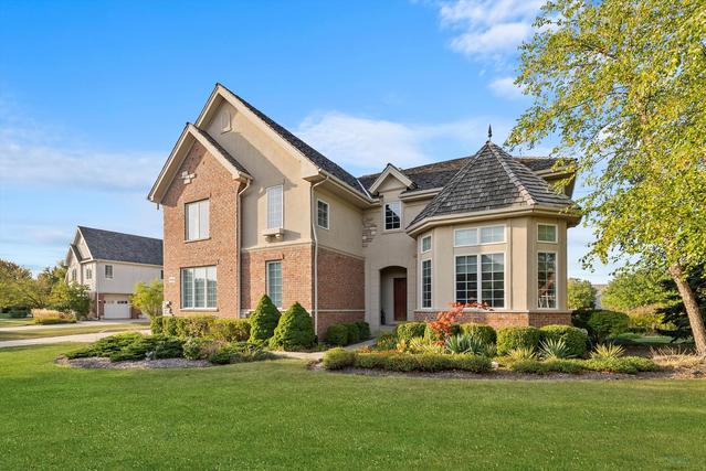 500 Haddington Cir., Inverness, IL 60010