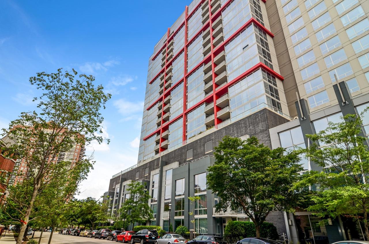 1841 S Calumet Ave. #808, Chicago, IL 60616