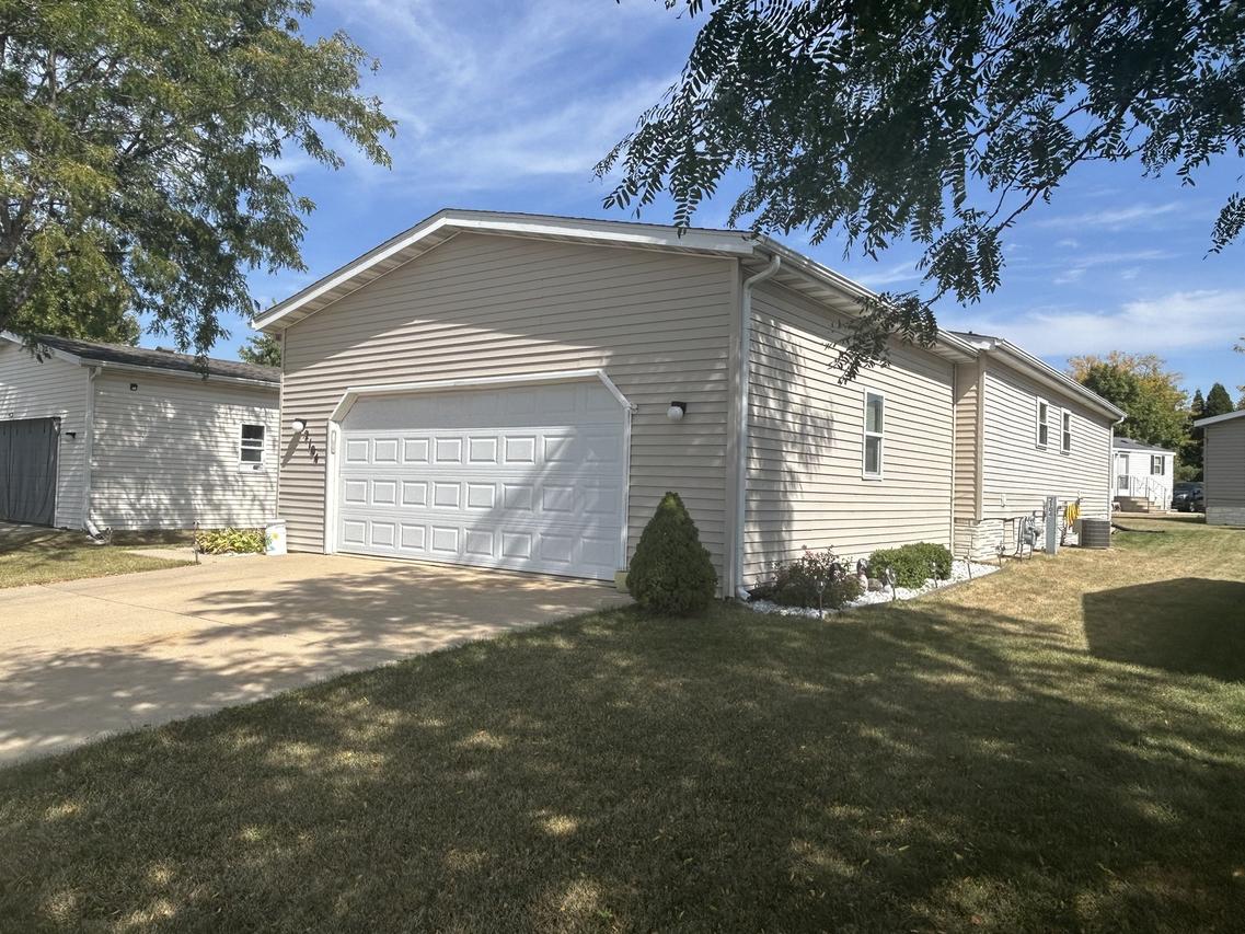 2104 Iris Ave., Belvidere, IL 61008