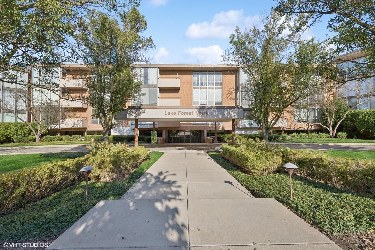 1301 N Western Ave. #328, Lake Forest, IL 60045