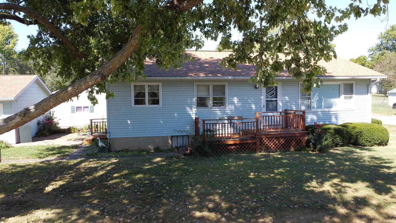 307 E Main St., Elmwood, IL 61529