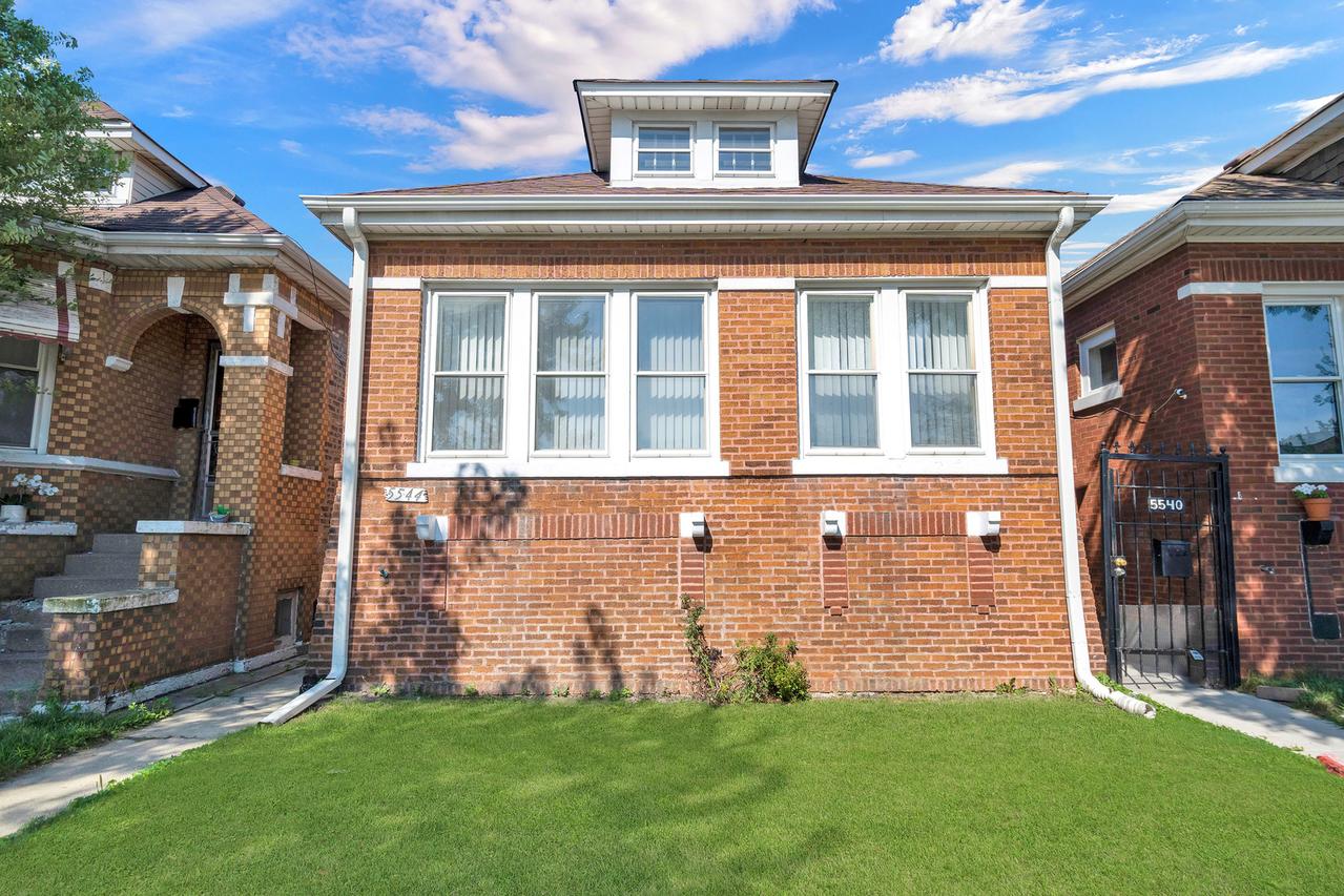 5544 S California Ave., Chicago, IL 60629