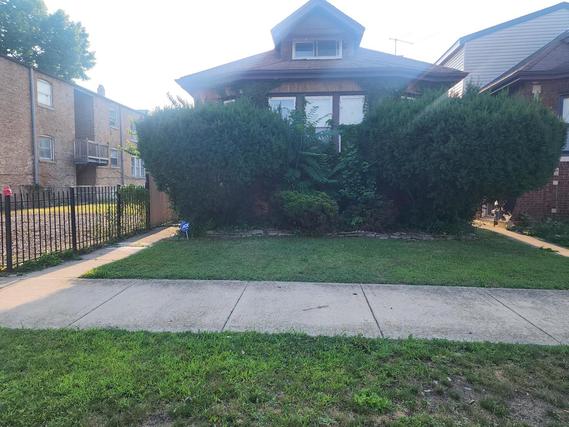 8109 S Chappel Ave., Chicago, IL 60617