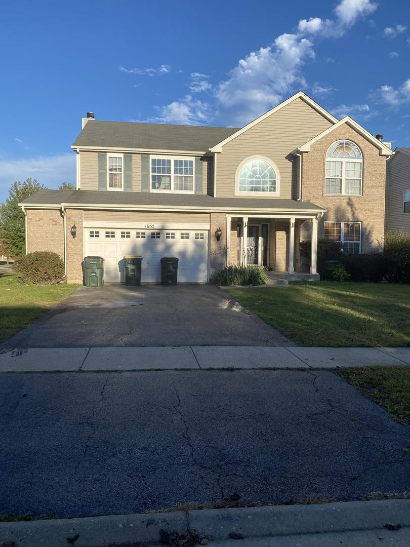1655 Vista Lake Dr., Antioch, IL 60002