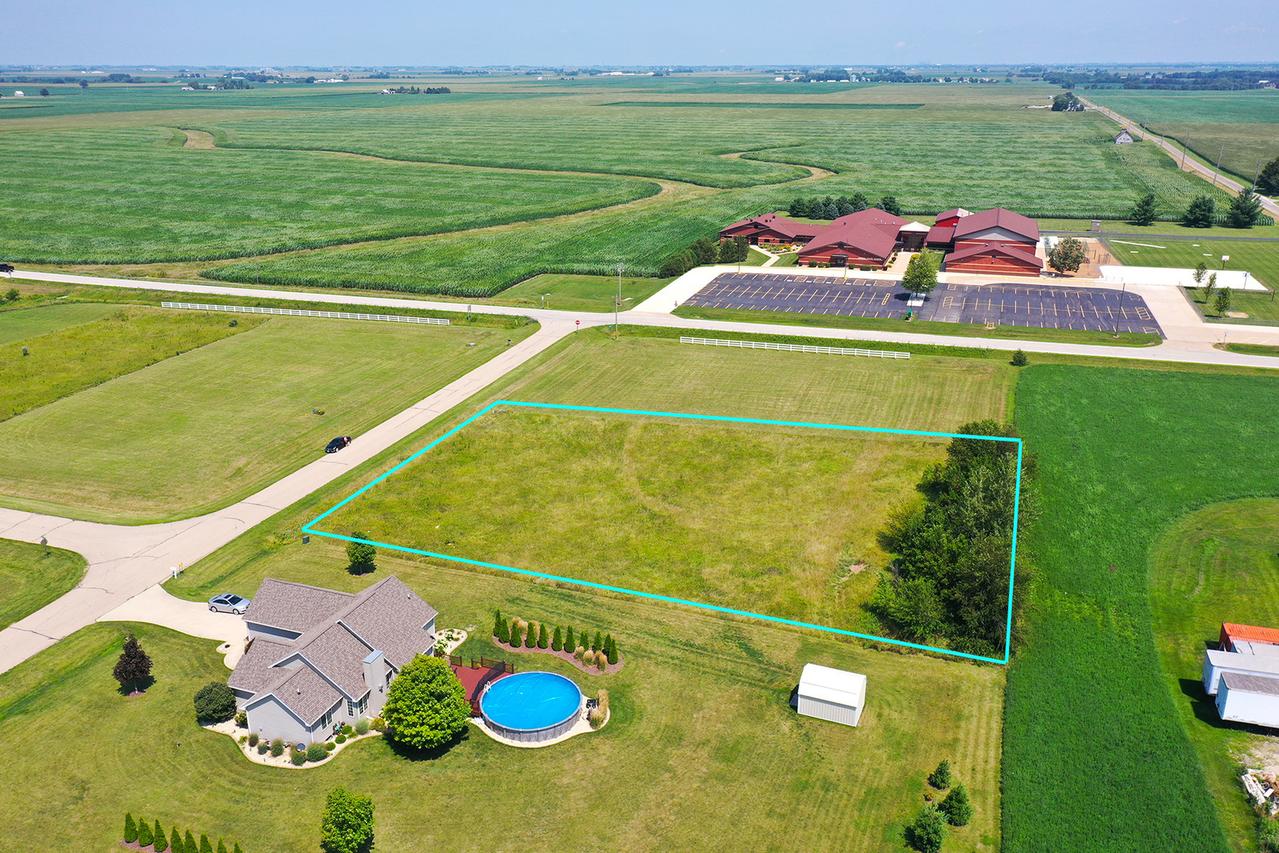3290 E 289th Rd., Lasalle, IL 61301