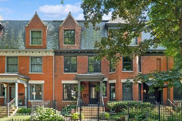 1835 W Eddy St., Chicago, IL 60657