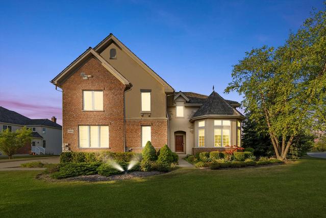 500 Haddington Cir., Inverness, IL 60010