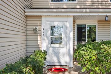 405 Stevenson Pl., Vernon Hills, IL 60061