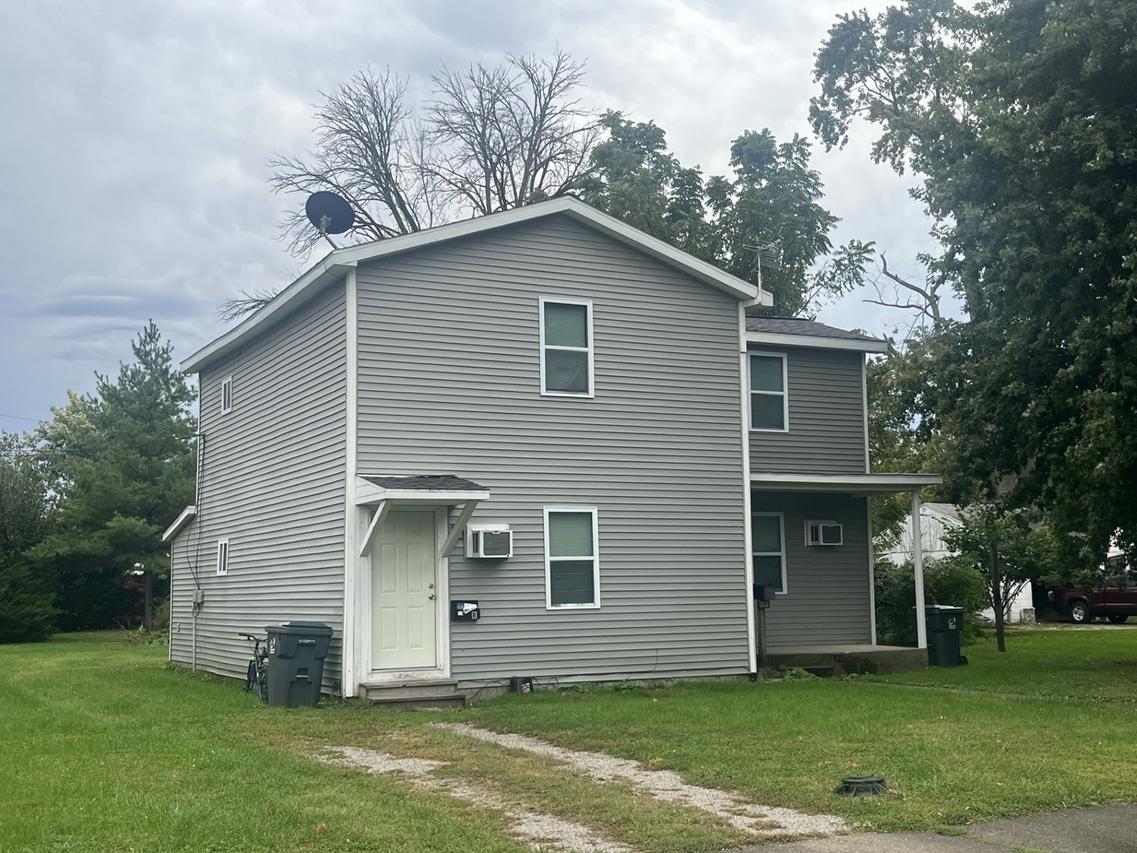 426 E Washington St., Arcola, IL 61910