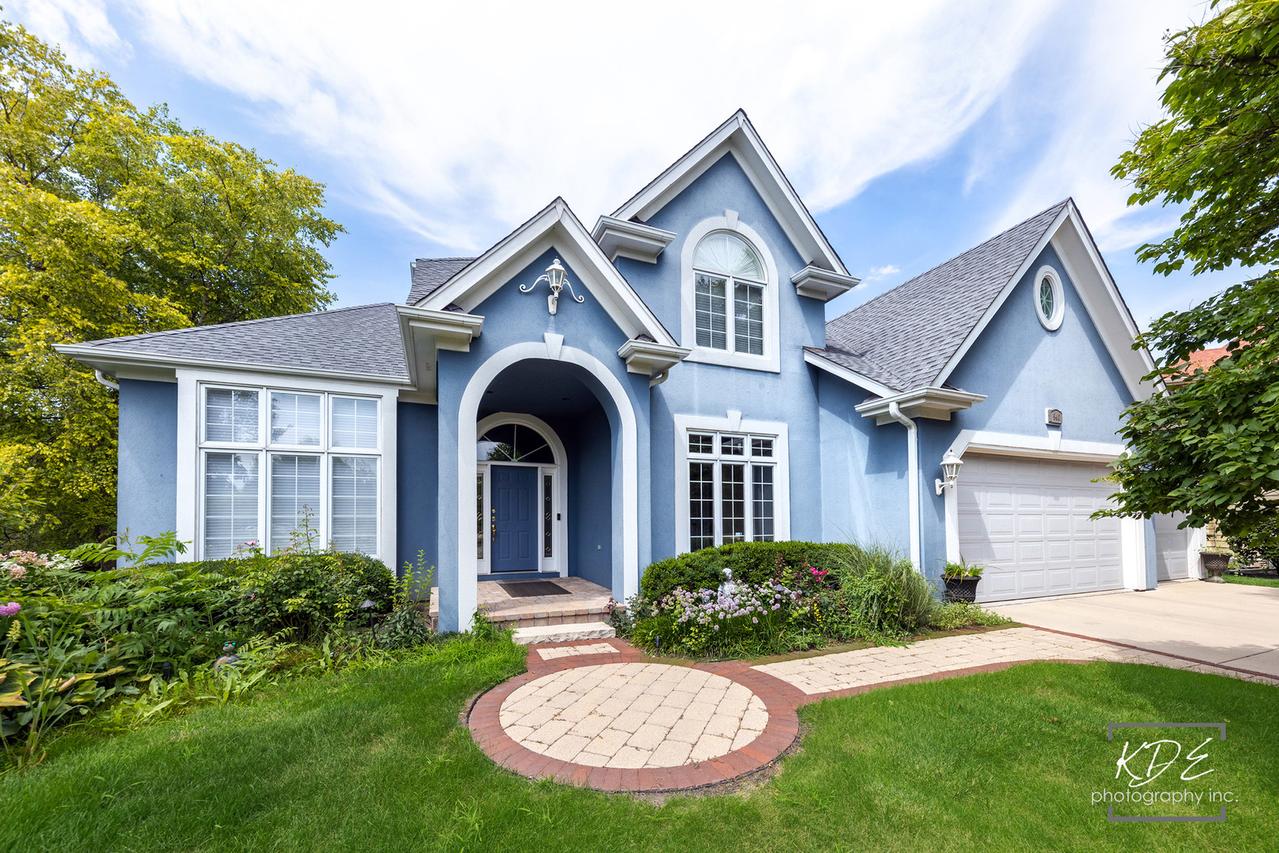 940 Burnham Ct., Aurora, IL 60502