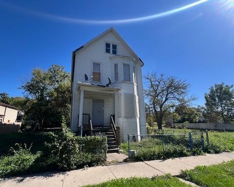 6039 S Carpenter St., Chicago, IL 60621