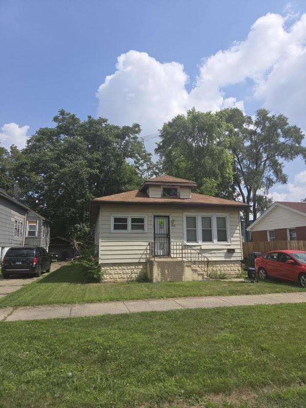 312 E 136th St., Chicago, IL 60827