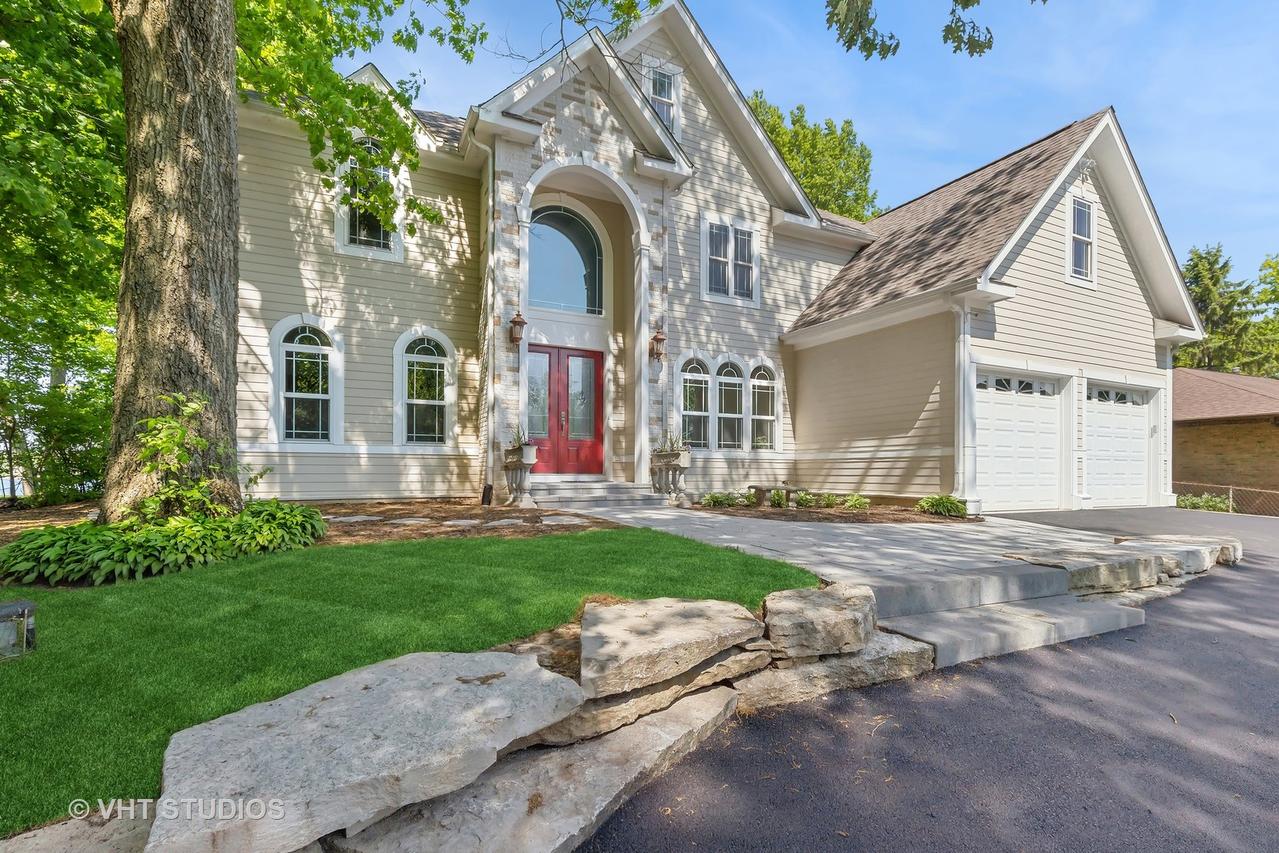 42532 N Linden Ln., Antioch, IL 60002