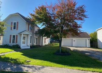 New Homes with Master Bedrooms on the 1st Floor in Blue Mound: October 12th to October 18th