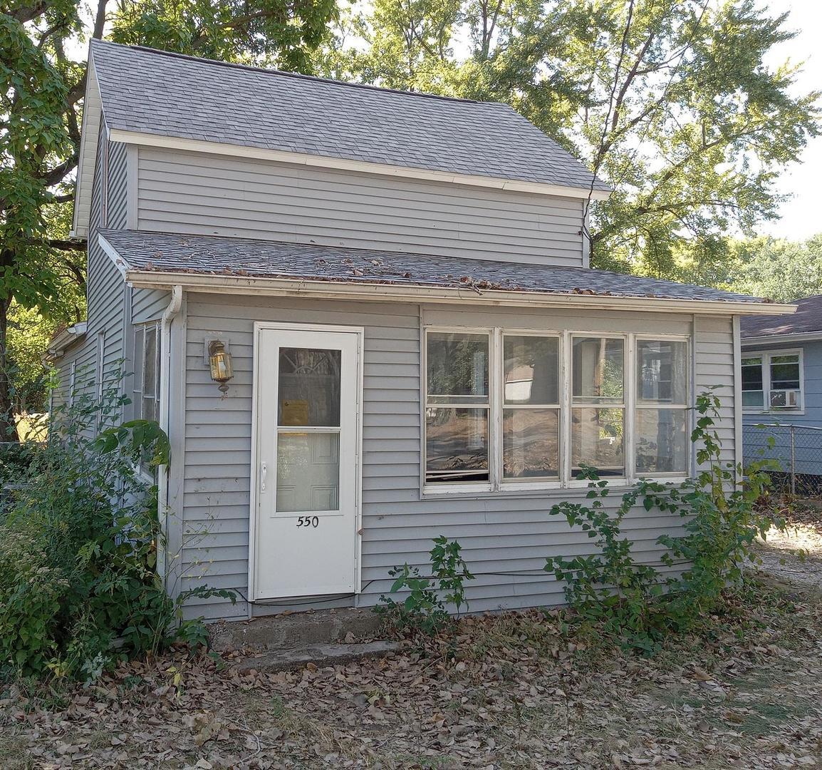 550 21st Ave., Rock Island, IL