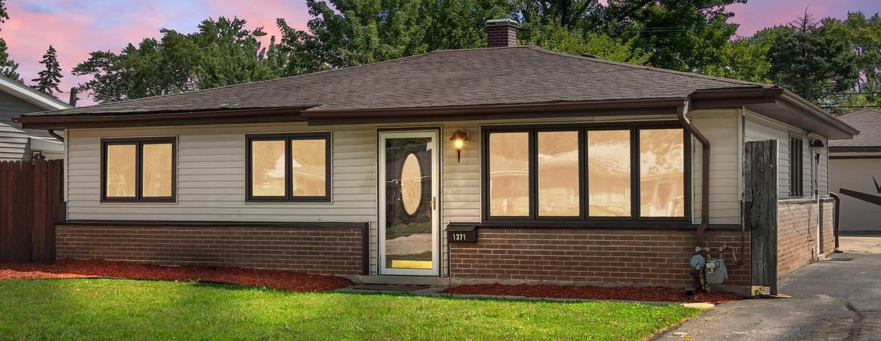 1371 Freeland Ave., Calumet City, IL 60409