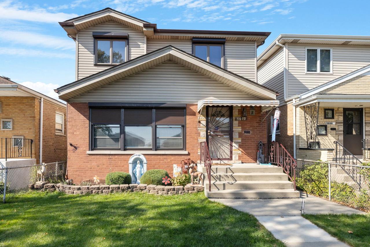 5610 S Parkside Ave., Chicago, IL 60638