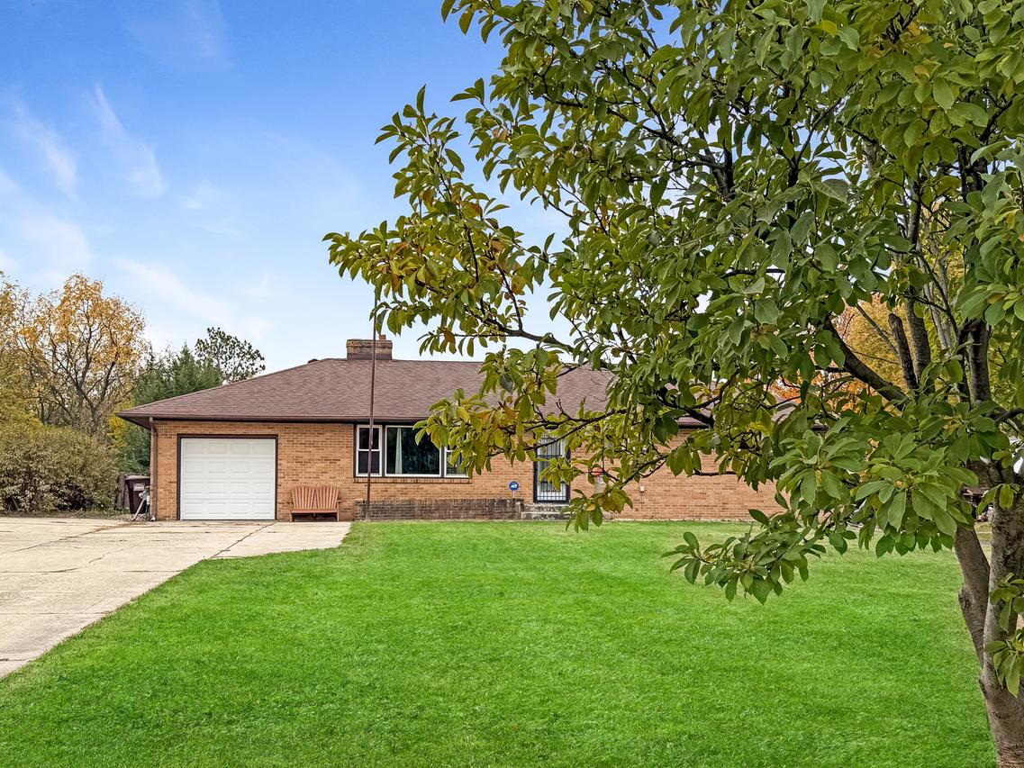 605 E Jefferson St., Freeport, IL 61032