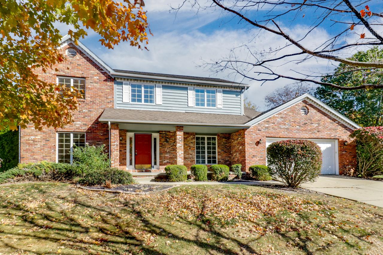 1510 Dover Rd., Bloomington, IL 61704