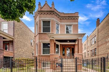 2420 N Harding Ave., Chicago, IL 60647